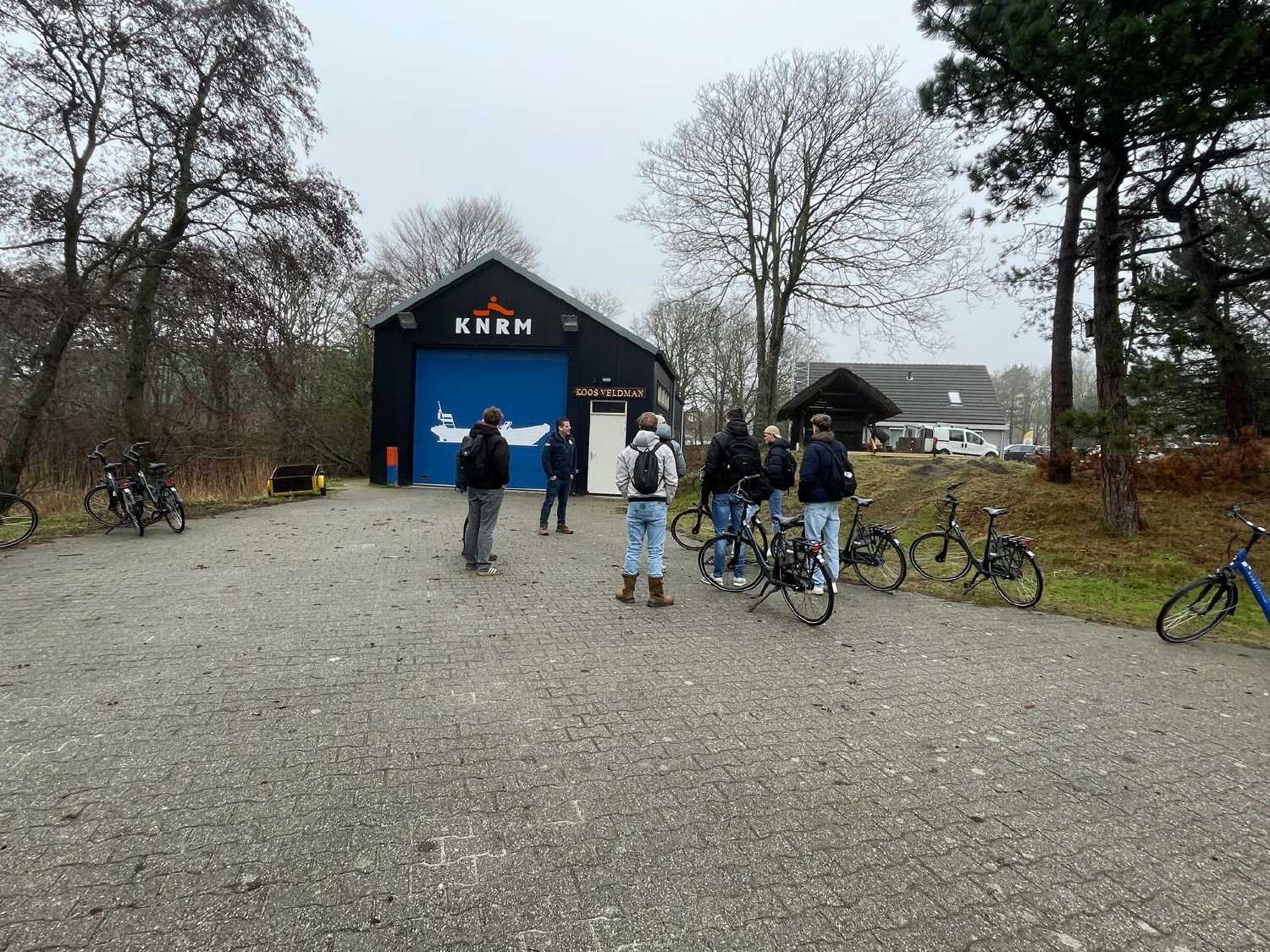 bezoek-firda-studenten-11-feb-2026-op-de-fiets.jpg